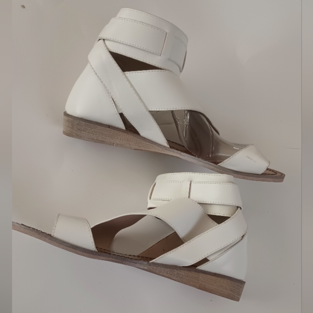 A Rider Girl Sandals White Size 8.5 White Pre-owned